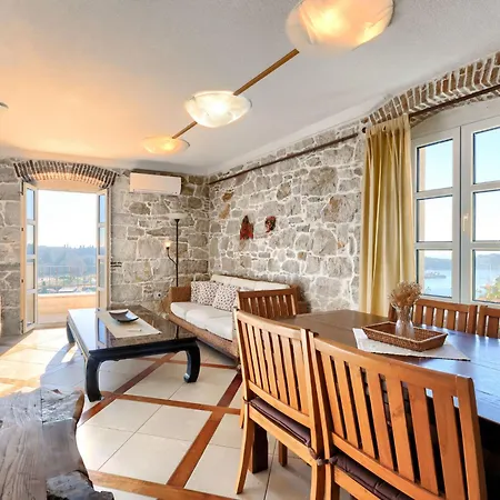 Daire Vista By Interhome Vrsar