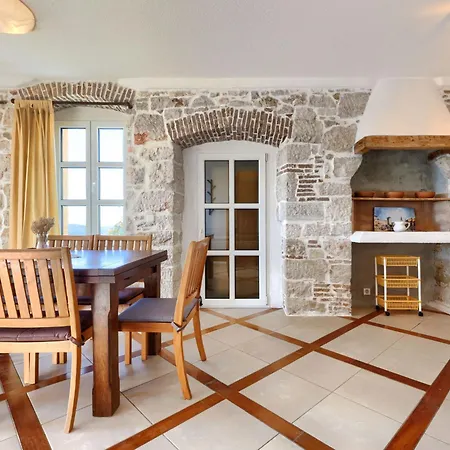 Vista By Interhome